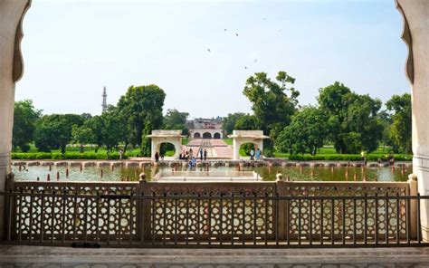 shalimar bagh lahore location